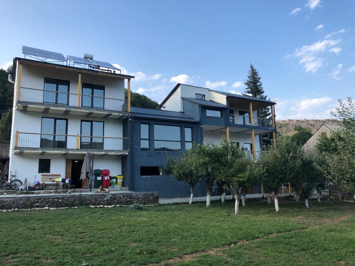 Vardeni Guesthouse Hrazdan Kültér fotó