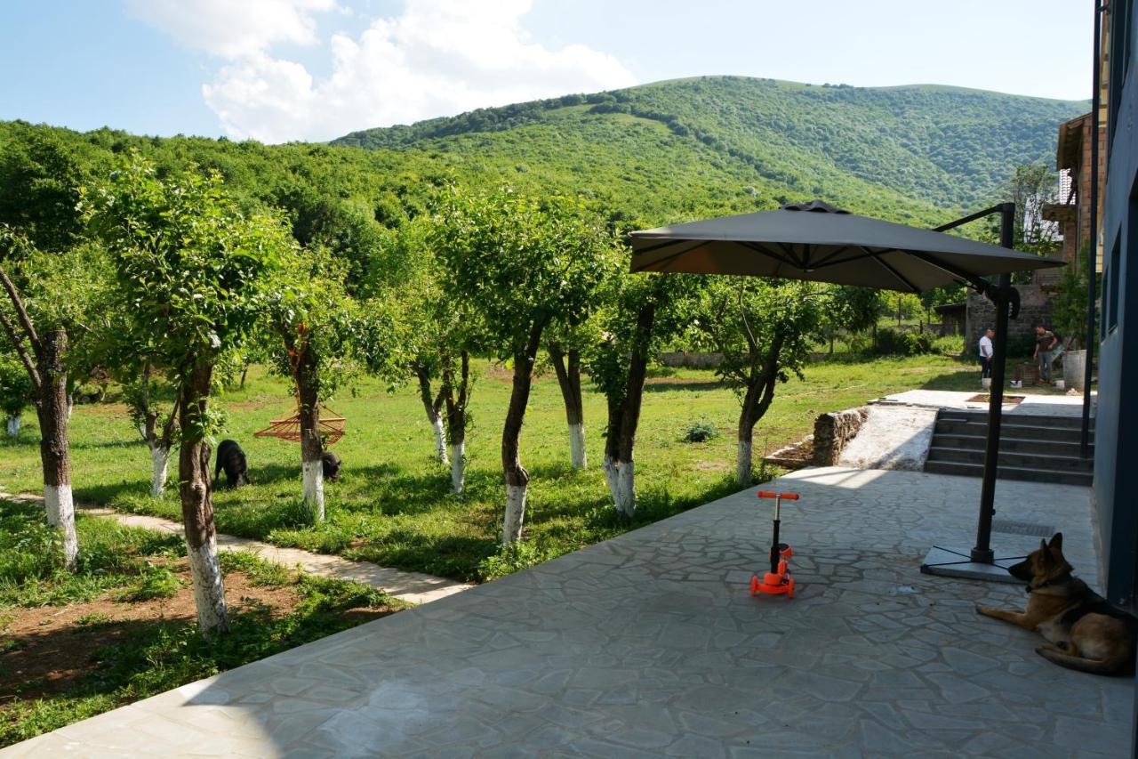 Vardeni Guesthouse Hrazdan Kültér fotó